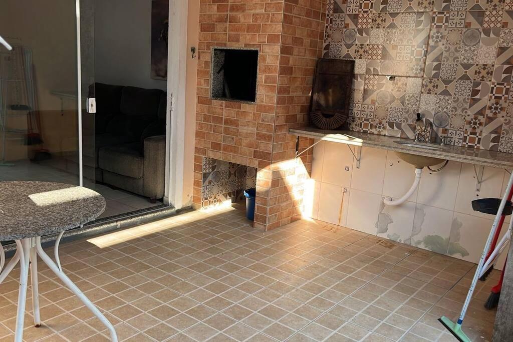 팔호카 Casa De Temporada Com Quintal Interno 빌라 외부 사진